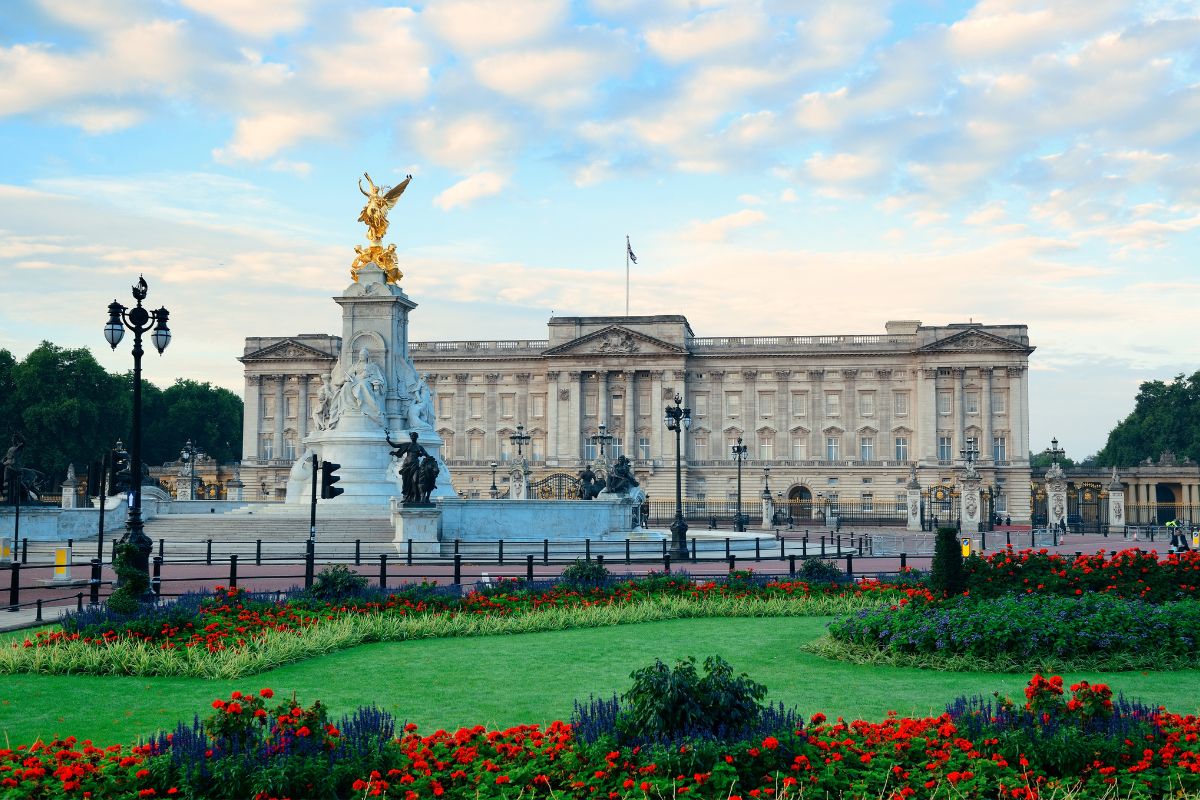 10 Best Attractions In London To Fuel Your Obsession